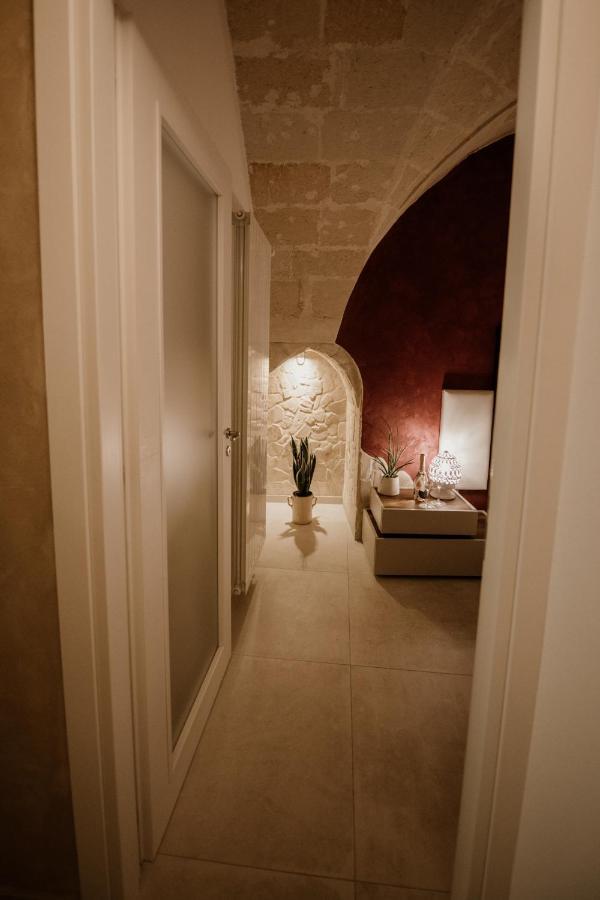 Pacuvius Home Suite B&B Brindisi Bagian luar foto